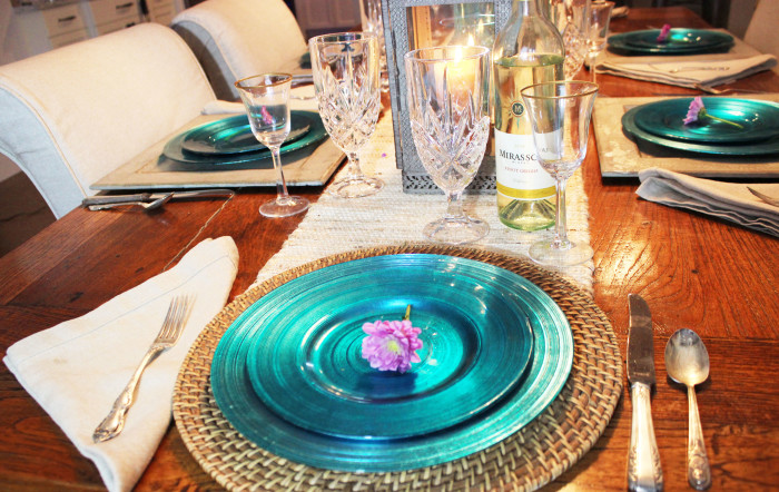 turquoise and silver kitchen table settings