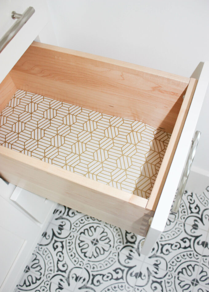 3 Easy Steps Using Wallpaper As Drawer Liners  Drawer liner, Easy diy  decor, Simple nature decor
