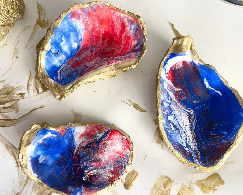 Ocean Pour Painting Oyster Shell Jewelry Dish